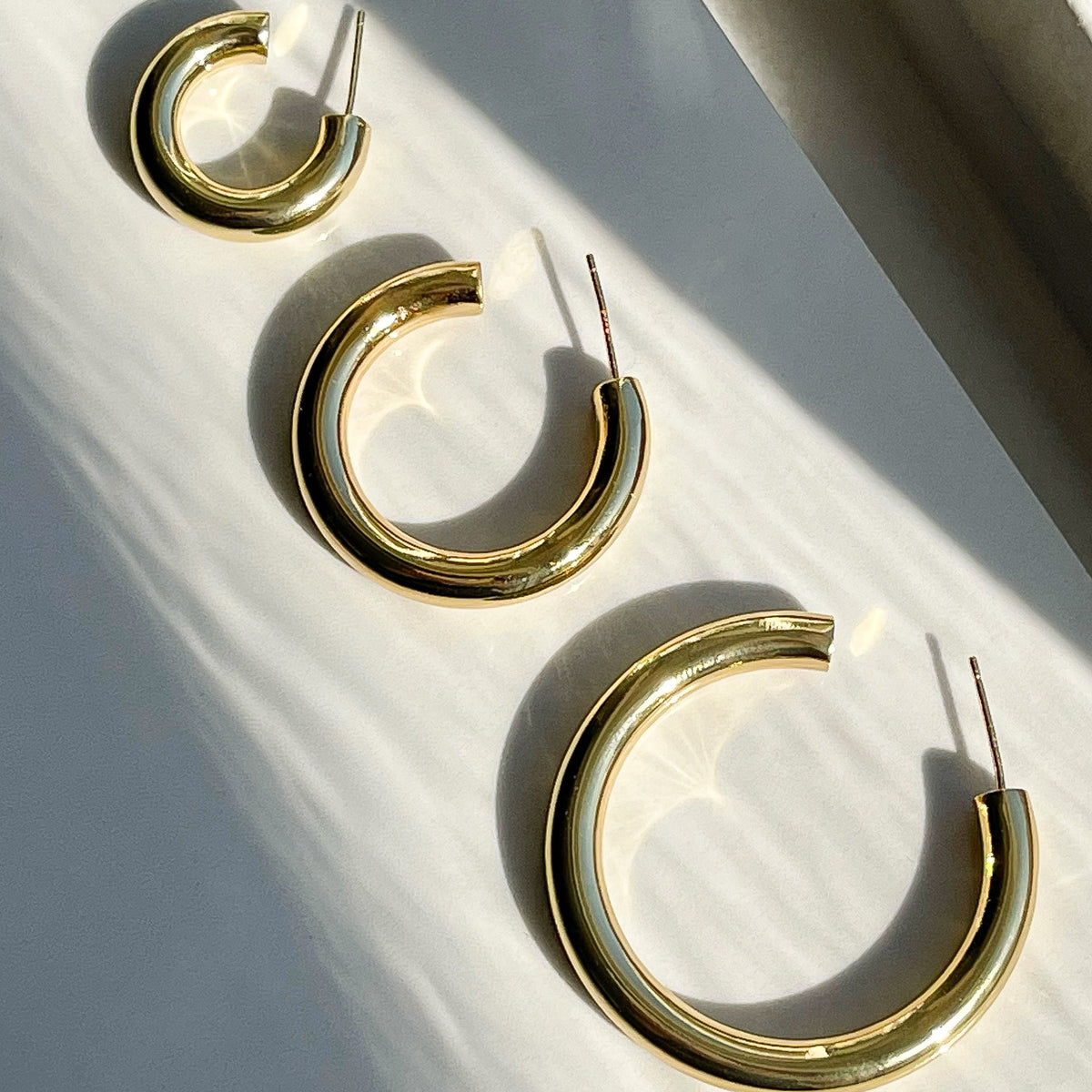 Sadie Classic Hoop Earrings - Large