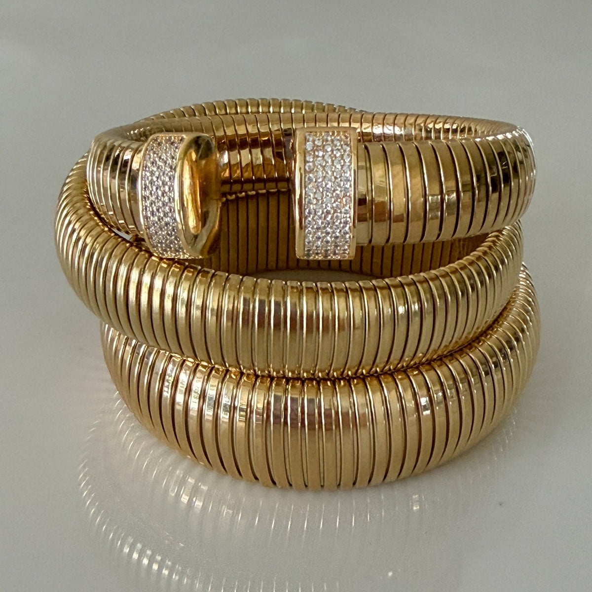 Elise Cuff | Gold