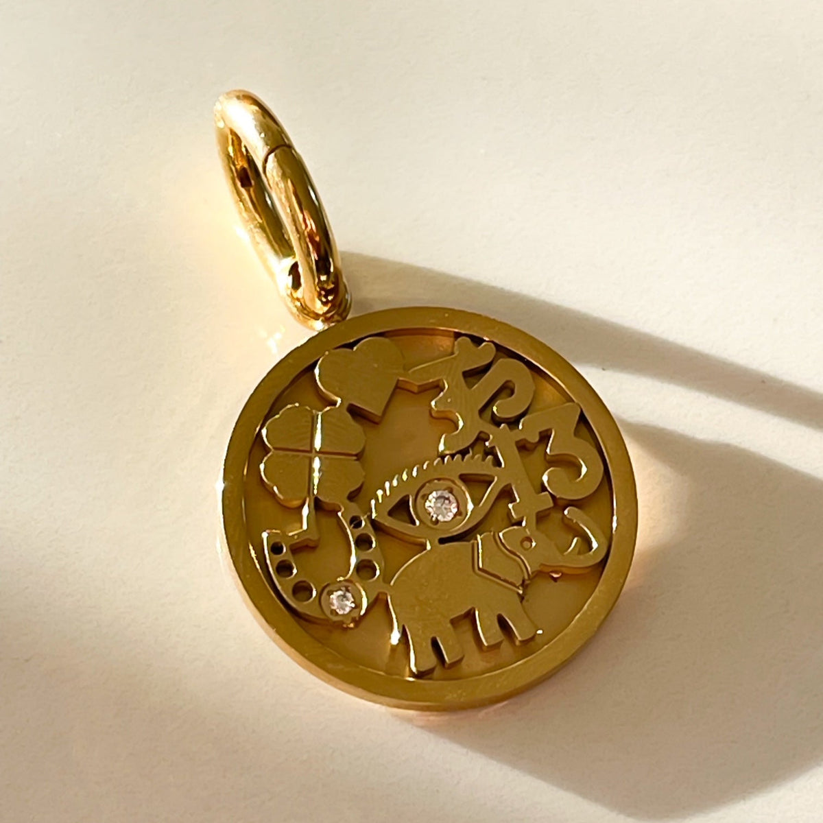 Good Luck &amp; Fortune Medallion