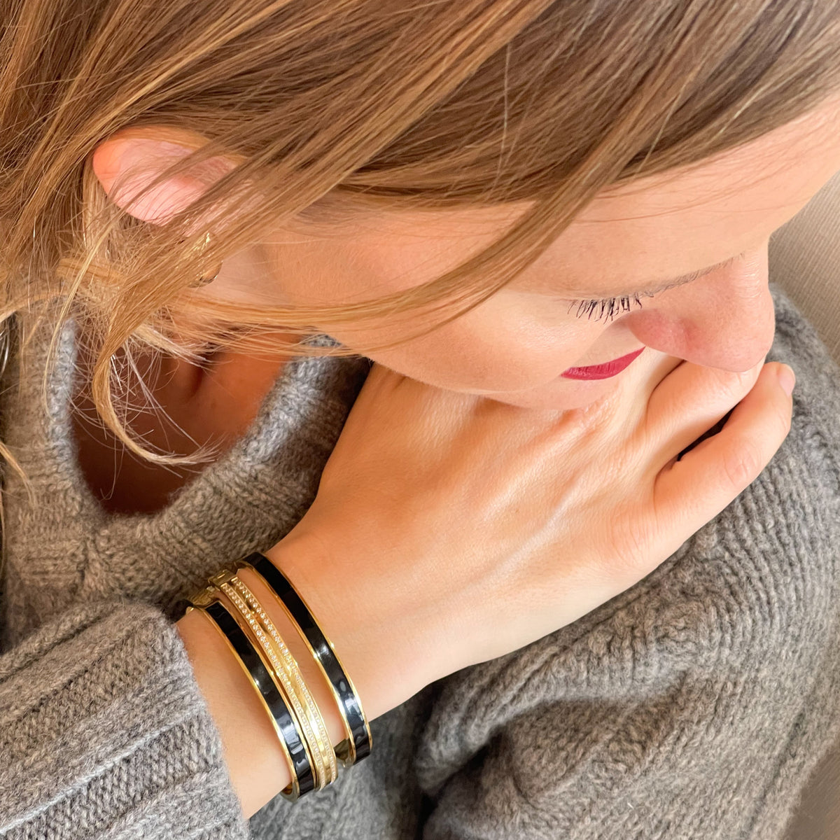 Kate Enamel Cuff |  Black