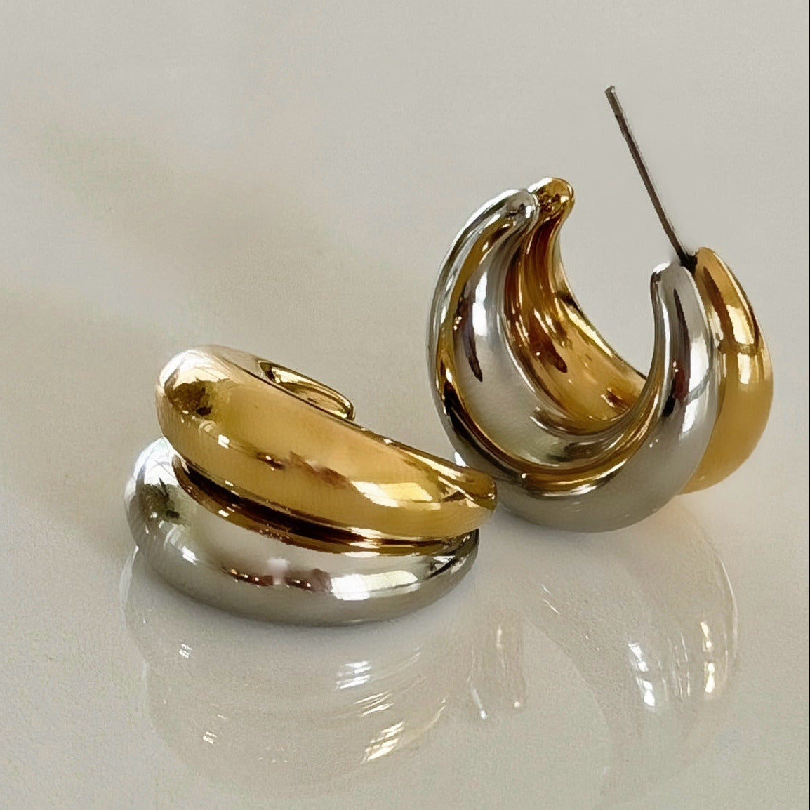 Mia Hoops | Two Tone