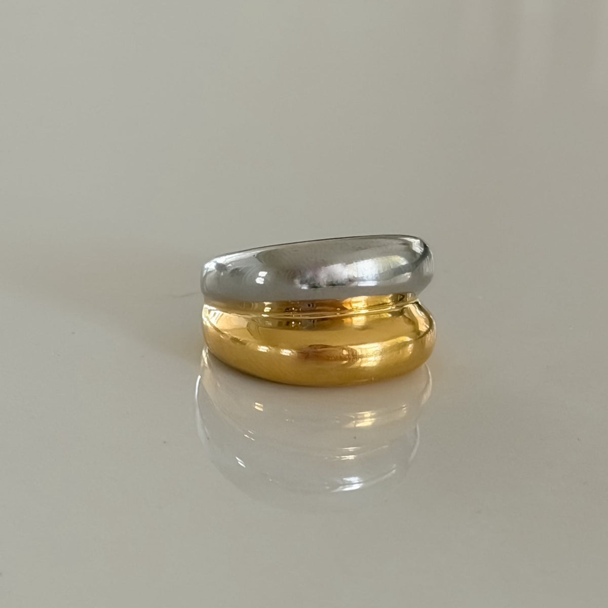 Mia Ring | Two Tone