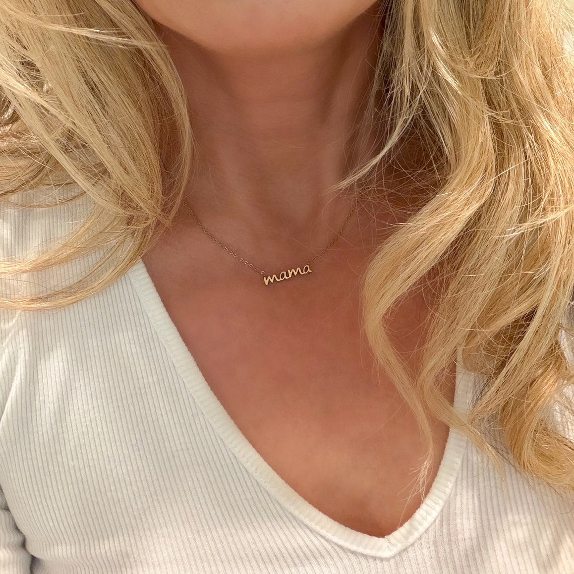 Mama Necklace